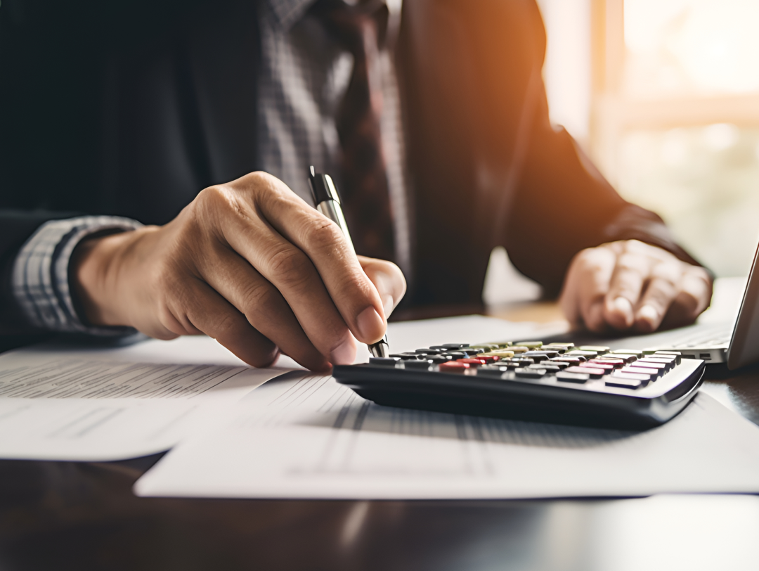 Financial and Tax Consultant